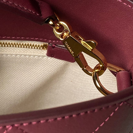 CHANEL 26S BUCKET SHOULDER BAG 27 IN BURGUNDY RED LAMBSKIN GOLD HARDWARE