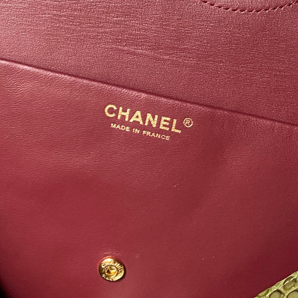CHANEL 26S CC LOGO SHOULDER BAG 39 IN OLIVE GREEN CROCODILE-EMBOSSED CALFSKIN GOLD HARDWARE