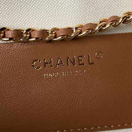 CHANEL 26S CHAIN CLUTCH BAG 32 IN CARAMEL BROWN QUILTED SUEDE GOLD HARDWARE