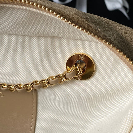 CHANEL 26S CHAIN CLUTCH BAG 32 IN TAN BROWN QUILTED SUEDE GOLD HARDWARE