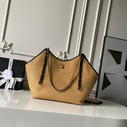 CHANEL 26S MAXI SHOPPING BAG 47 IN BEIGE  RAFFIA GOLD HARDWARE