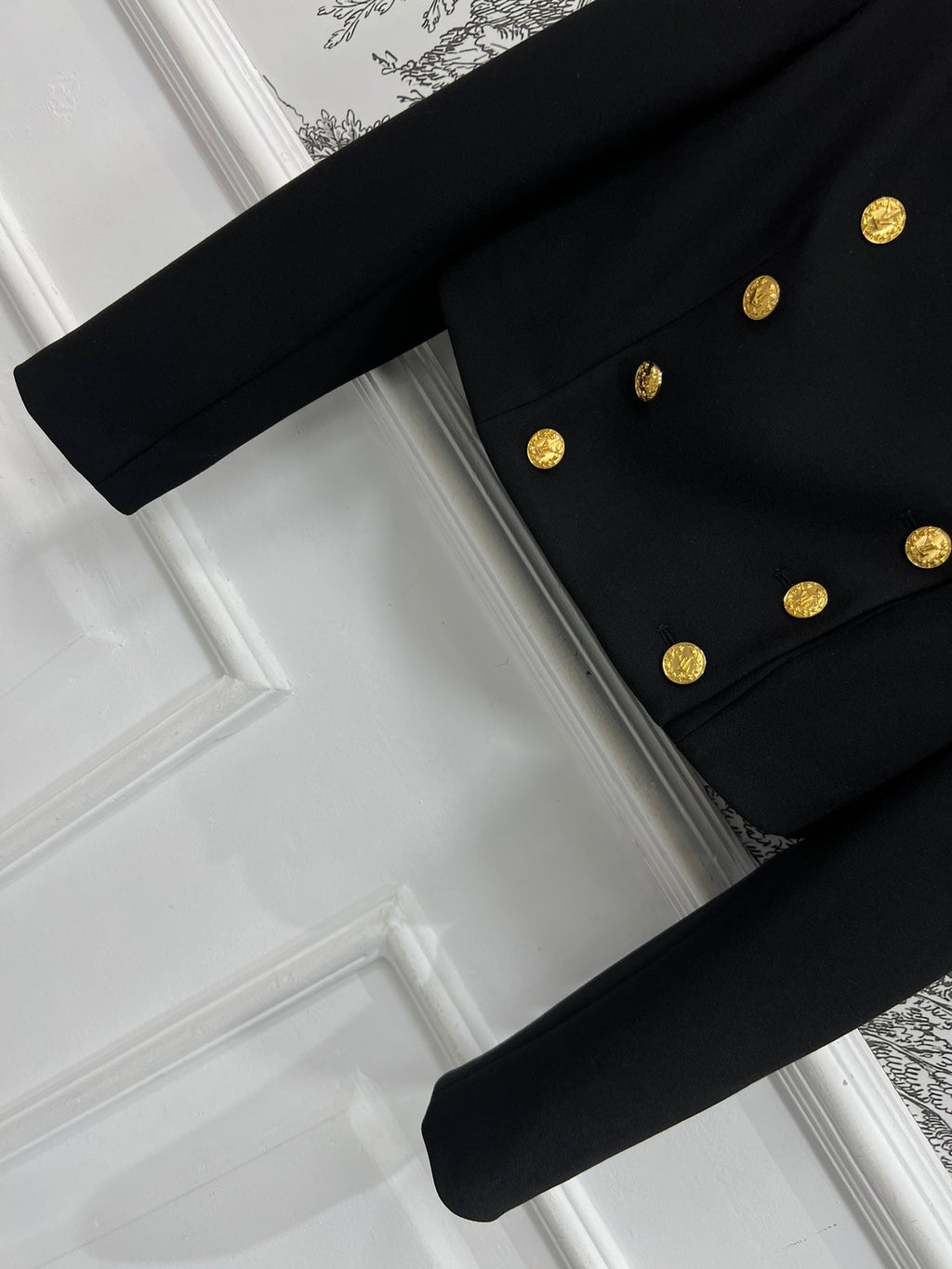 LV 25S ROUND NECK JACKET 263095