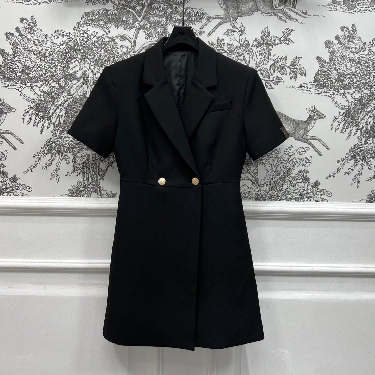 LV SHORT-SLEEVE BLAZER DRESS 274529