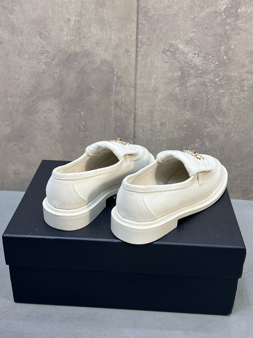 CHANEL 26S LOAFERS IN WHITE CANVAS WITH QUILTED FLAP & CHAIN CC LOGO