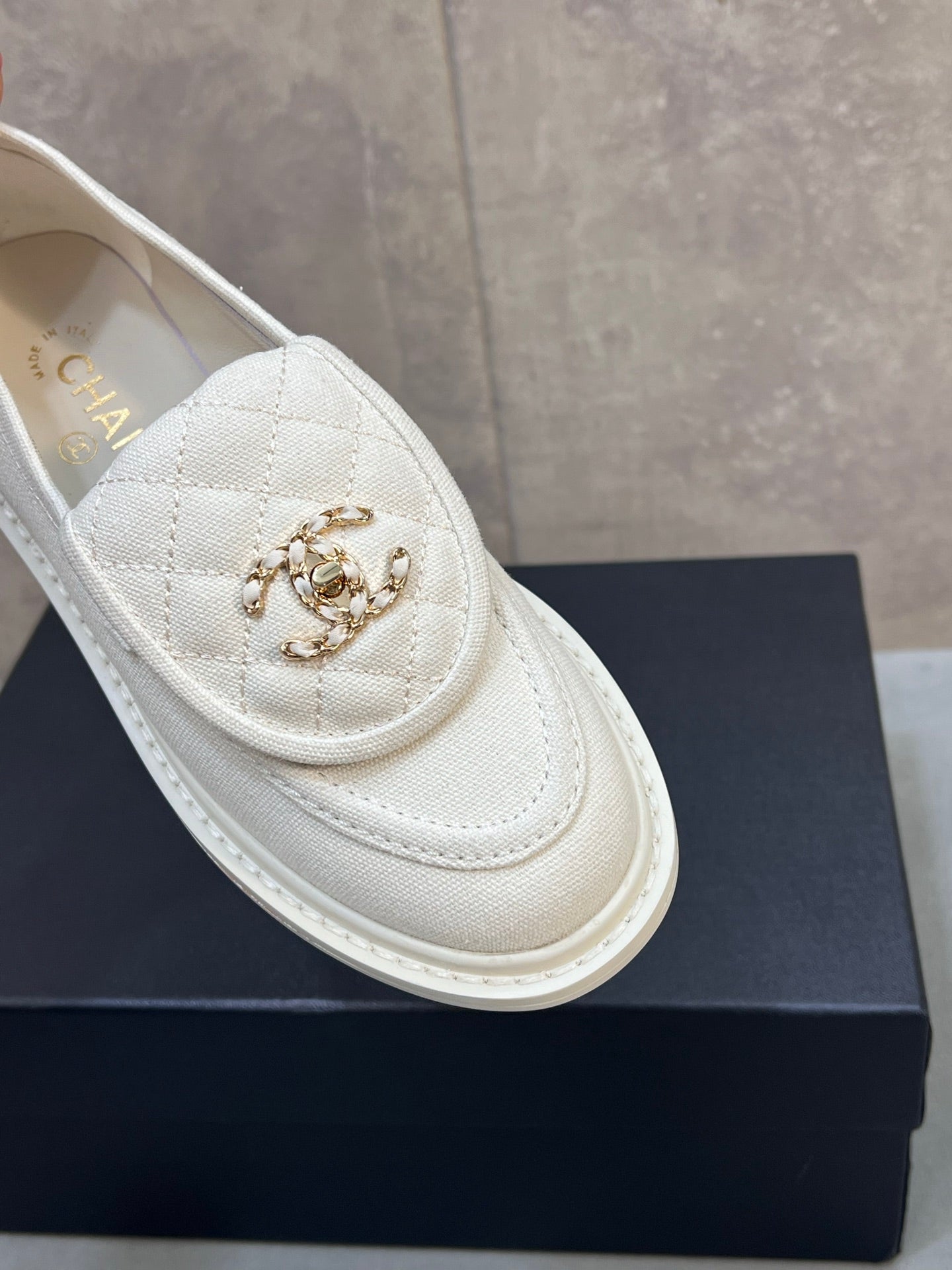 CHANEL 26S LOAFERS IN WHITE CANVAS WITH QUILTED FLAP & CHAIN CC LOGO