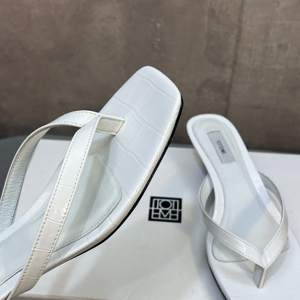 THE ROW 26S SQUARE TOE THONG KITTEN HEEL SANDALS 45MM IN WHITE CROCODILE EMBOSSED CALFSKIN