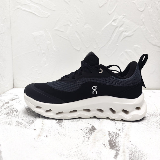CLOUDTILT 2.0 SNEAKER IN BLACK CALFSKIN AND BREATHABLE MESH
