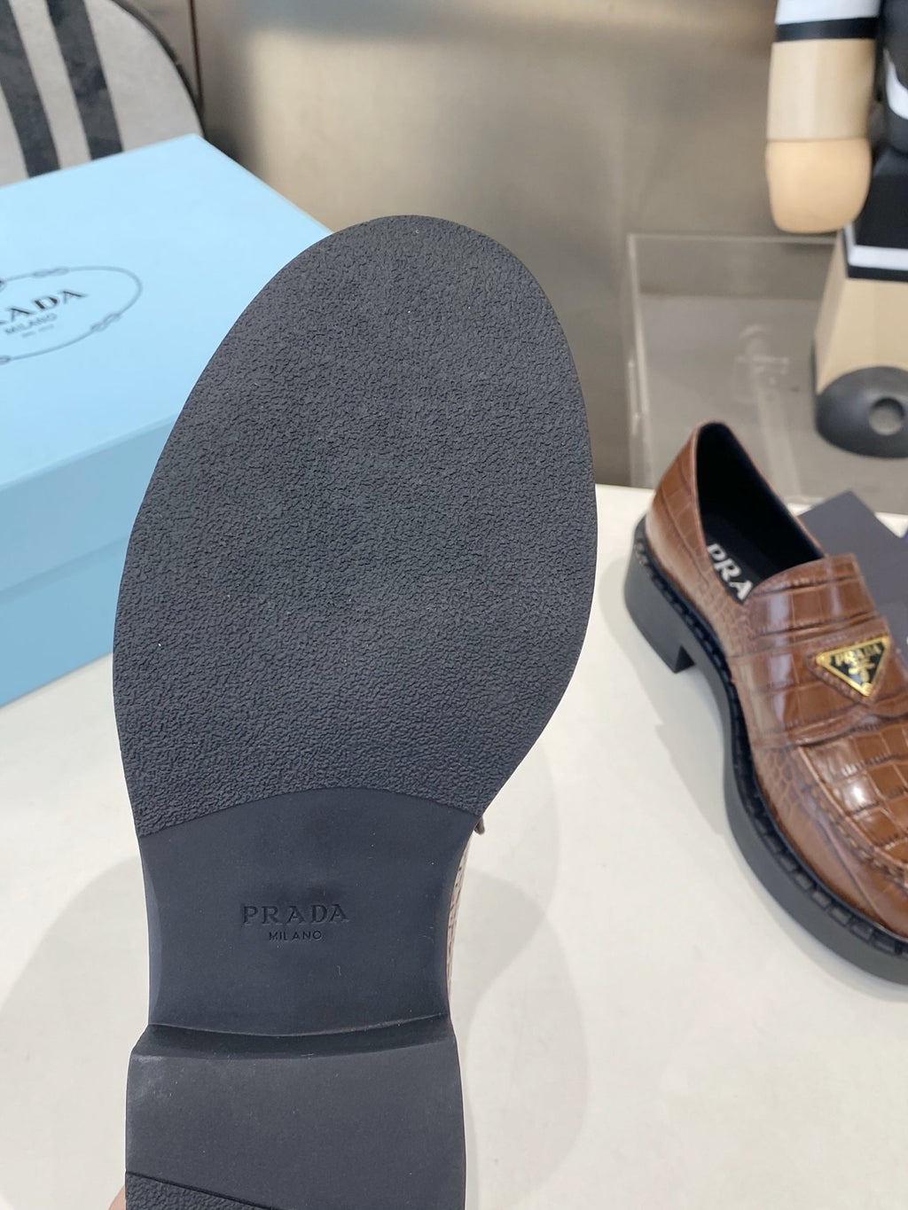 PRADA 26S LOAFERS IN DARK BROWN CROCODILE PRINT CALFSKIN