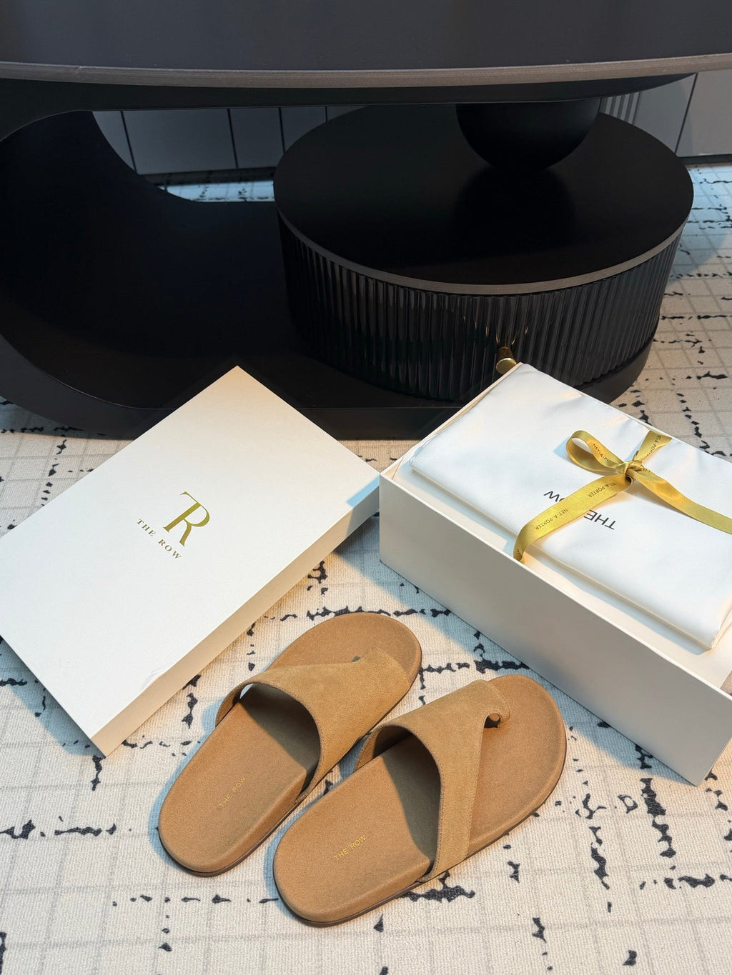 THE ROW 26S THONG SLIDE SANDALS IN BEIGE SUEDE