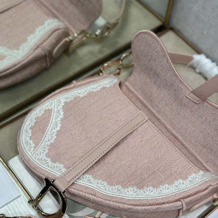 DIOR 26S SADDLE BAG 25 IN LIGHT PINK JACQUARD