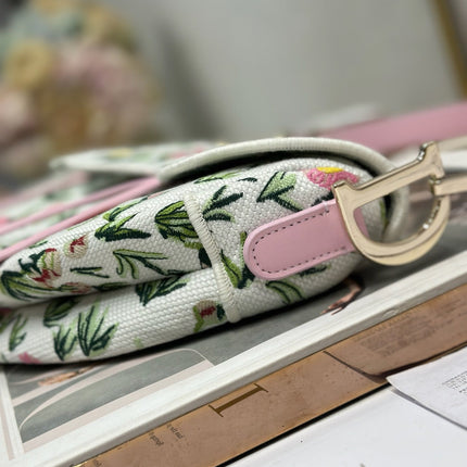 DIOR 26S SADDLE BAG 25 IN MULTICOLOR FLORAL EMBROIDERED JACQUARD