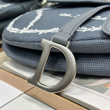 DIOR 26S SADDLE BAG 25 IN DARK BLUE AND WHITE EMBROIDERED JACQUARD