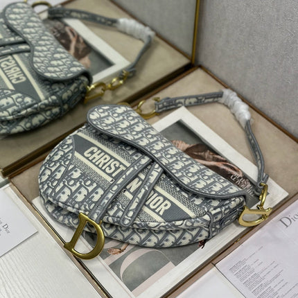 DIOR 26S SADDLE BAG 25 IN GREY AND BLACK OBLIQUE JACQUARD
