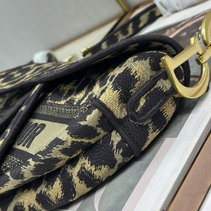 DIOR 26S SADDLE BAG 25 IN BEIGE EOPARD-PRINT JACQUARD
