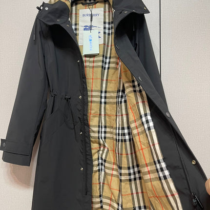 BURBERRY 25S COAT 321