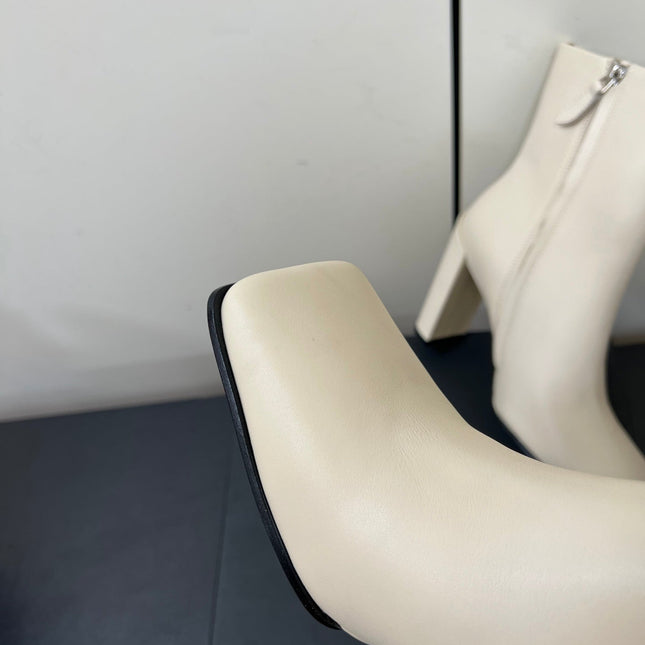 ALAIA 26S SQUARE-TOE BOOTS IN WHITE CALFSKIN