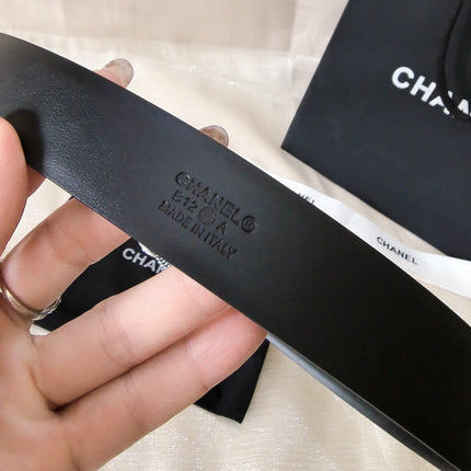 DOUBLE C BELT 30MM IN BLACK CALFSKIN GOLD CHAIN BUCKLE