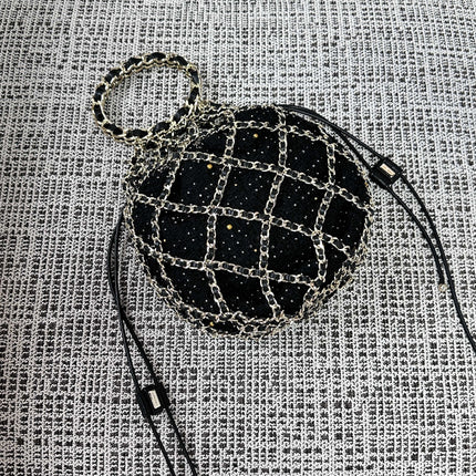 CHANEL 26S PARIS-CHENONCEAU  PRE-FALL MESH BAG 24 IN MESH GOLD HARDWARE