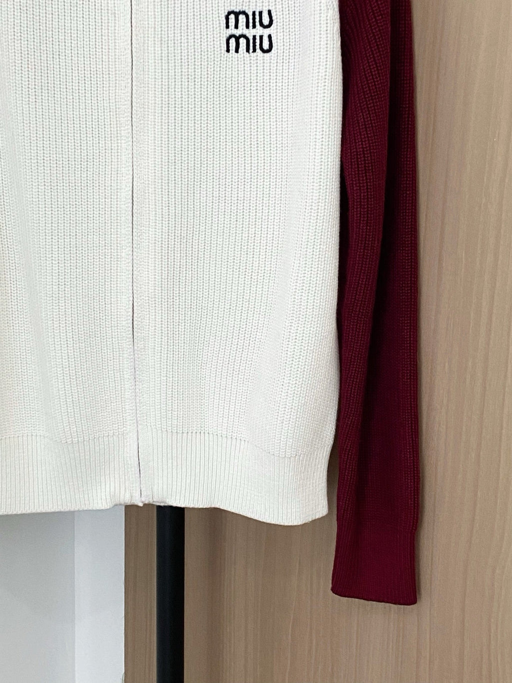 MIUMIU CARDIGAN STYLE 156