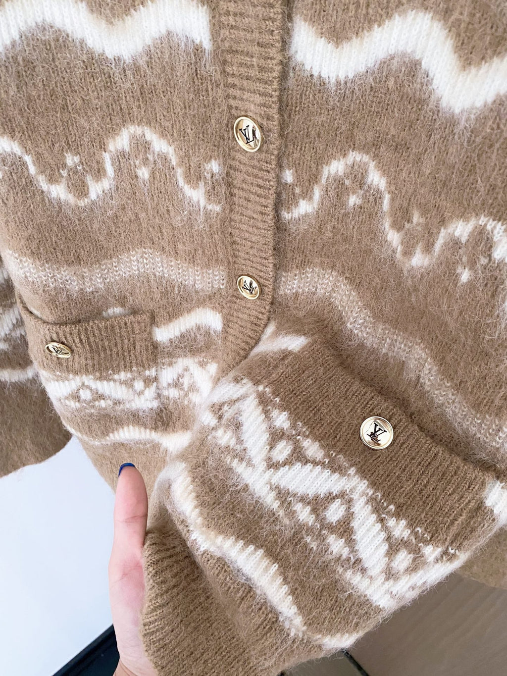 LV 25S CARDIGAN 89270