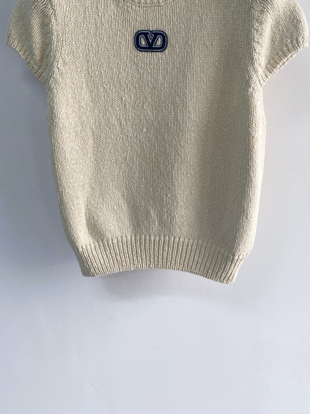 VALENTINO 26S SLEEVELESS KNIT TOP 218