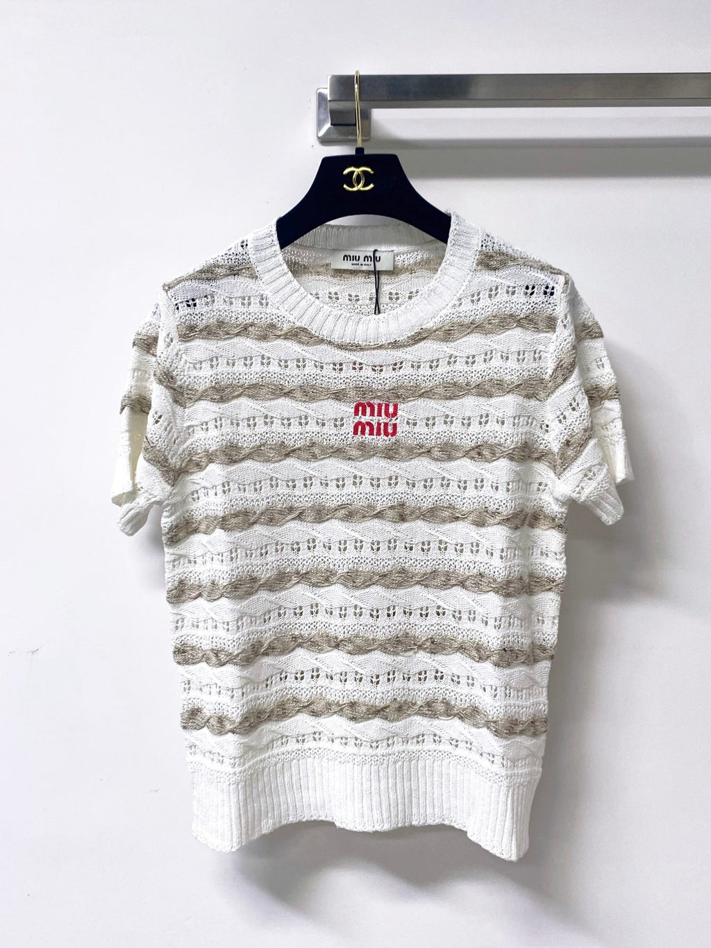 MIUMIU 26S SHORT-SLEEVED SWEATER STYLE 1045