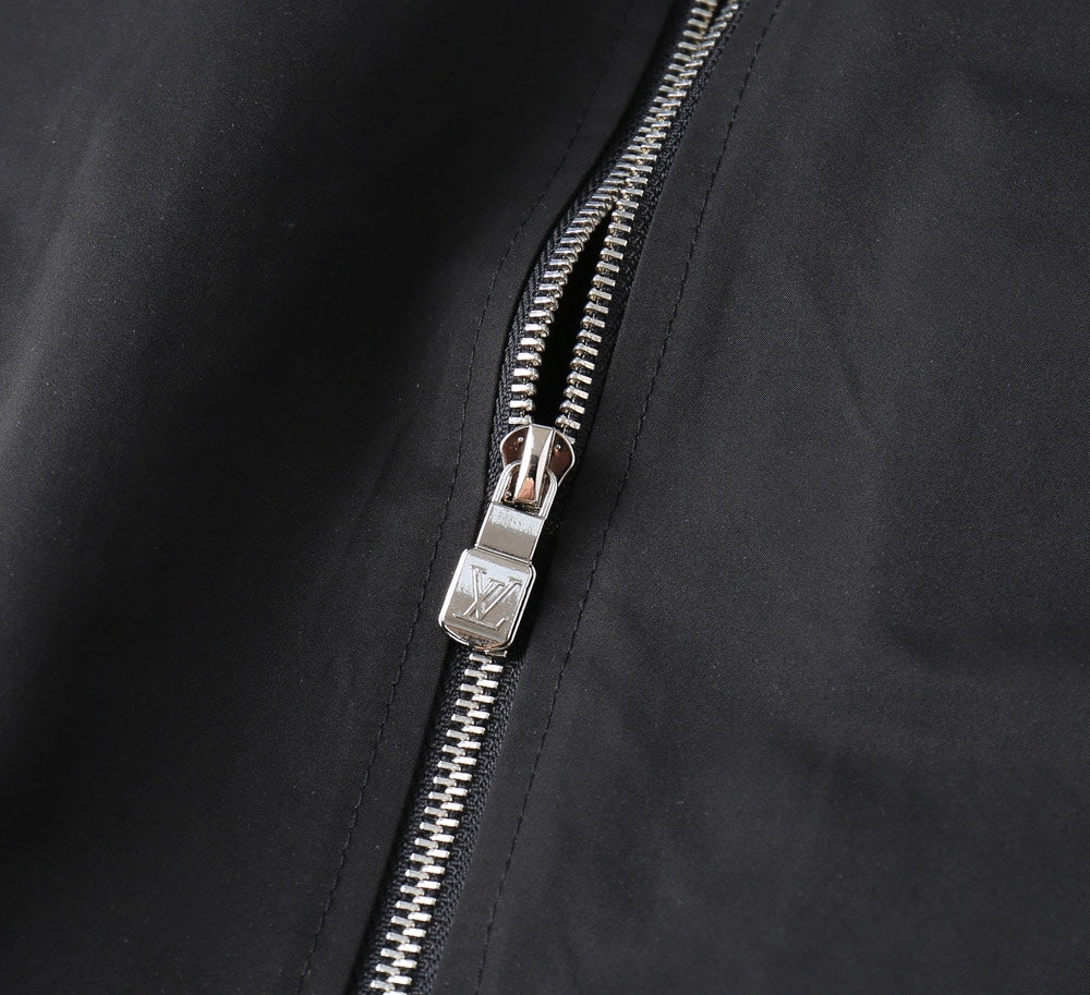 LV BLACK JACKET 238995
