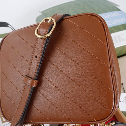 GUCCI 26S TOP HANDLE BAG 17 IN BROWN CALFSKIN