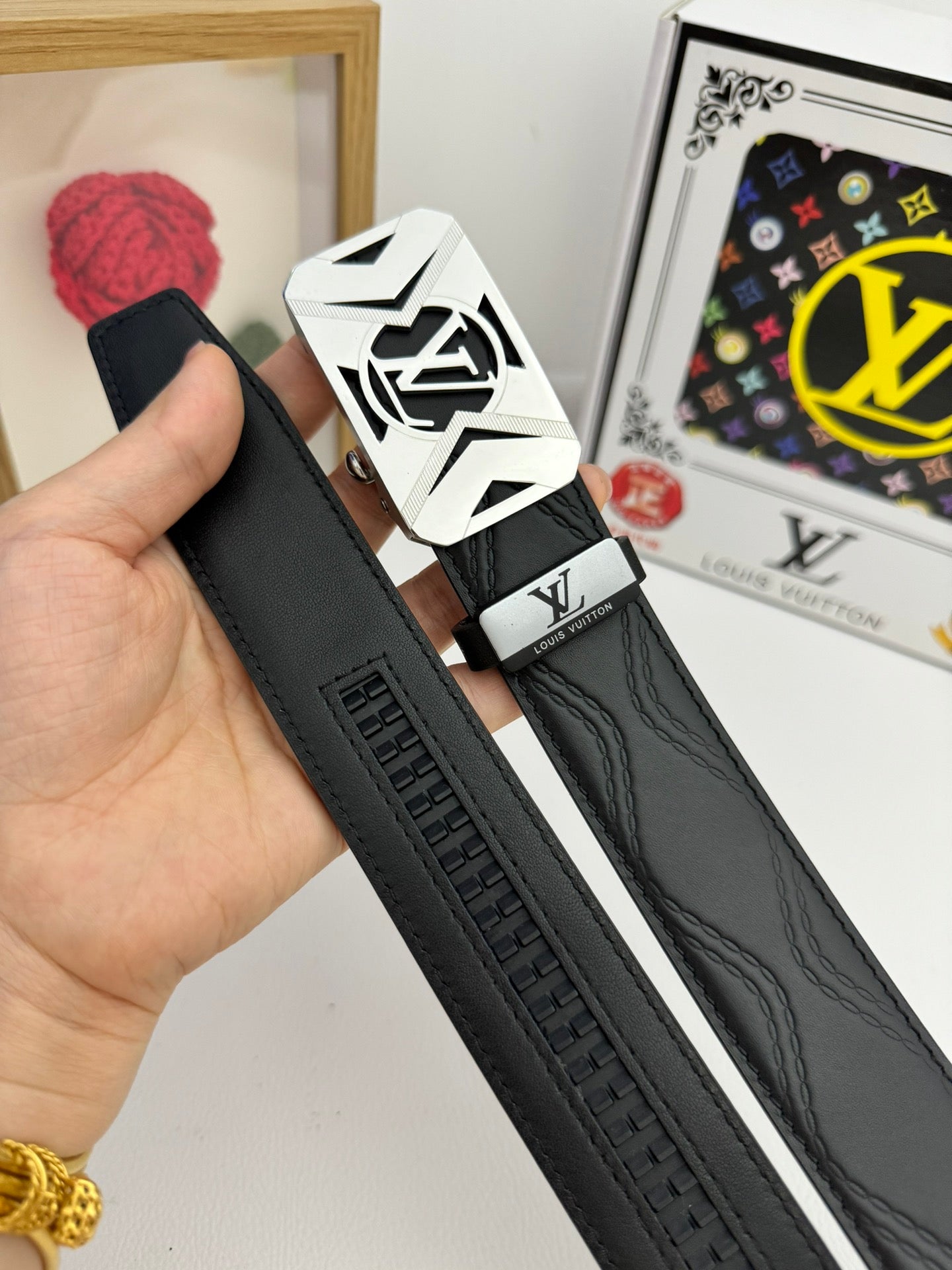LV 25S BELT 35 MM IN BLACK CALFSKIN 593218
