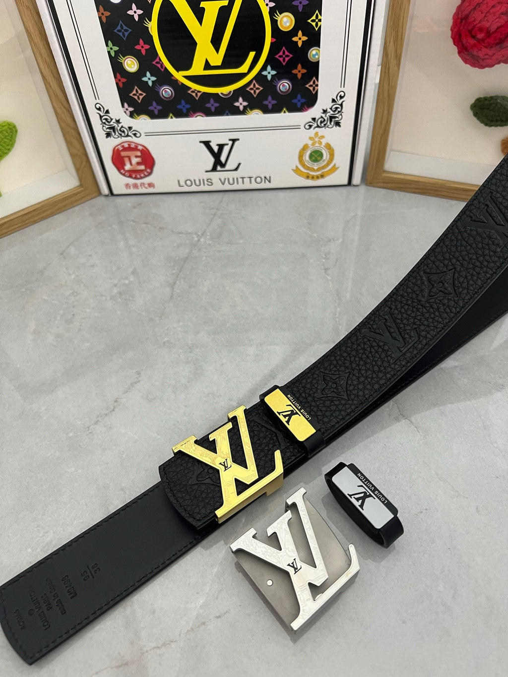 LV 25S BELT 38 MM IN BLACK CALFSKIN 593283