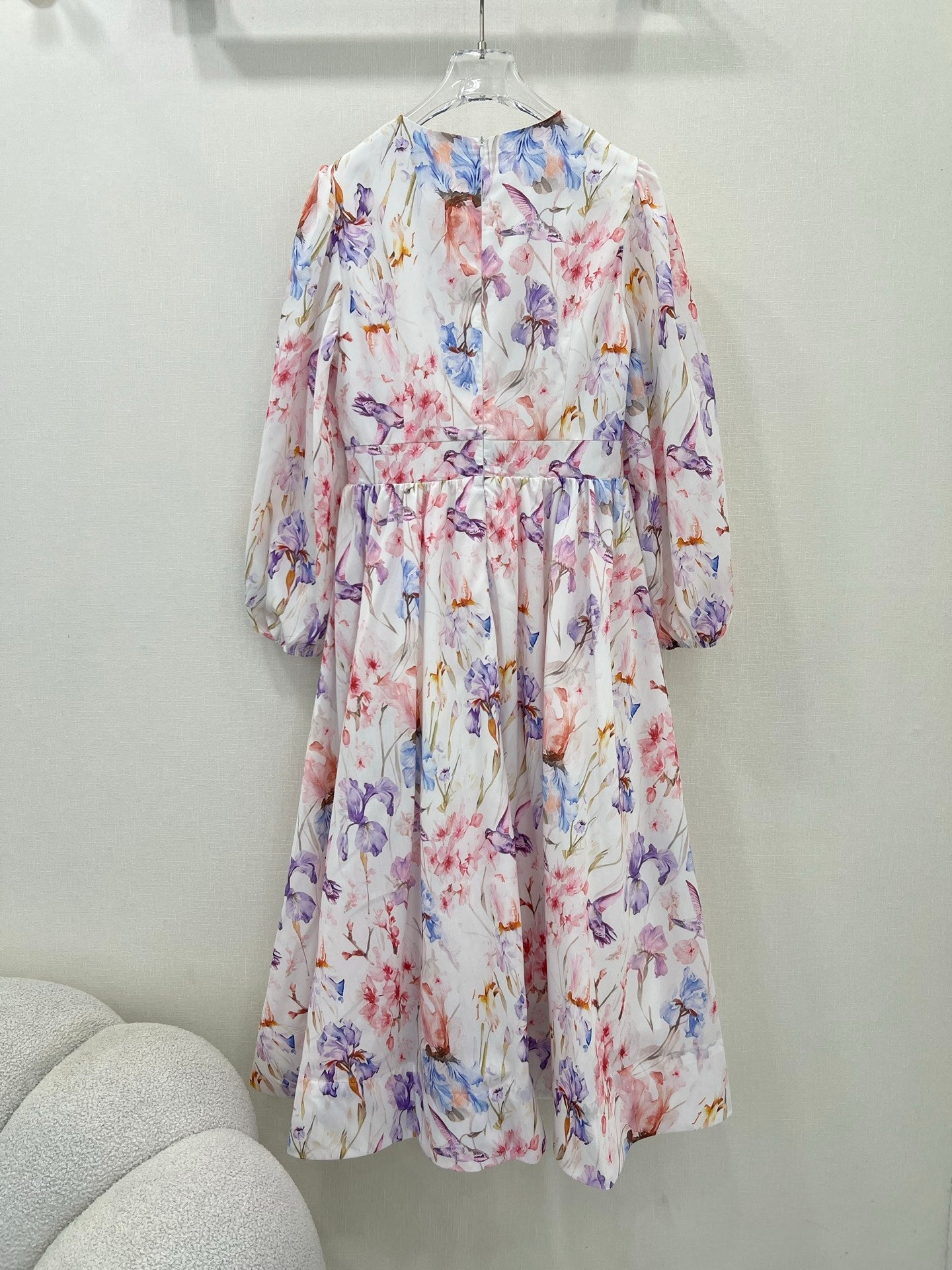 ZIMMER LONG-SLEEVE V-NECK DRESS 269296