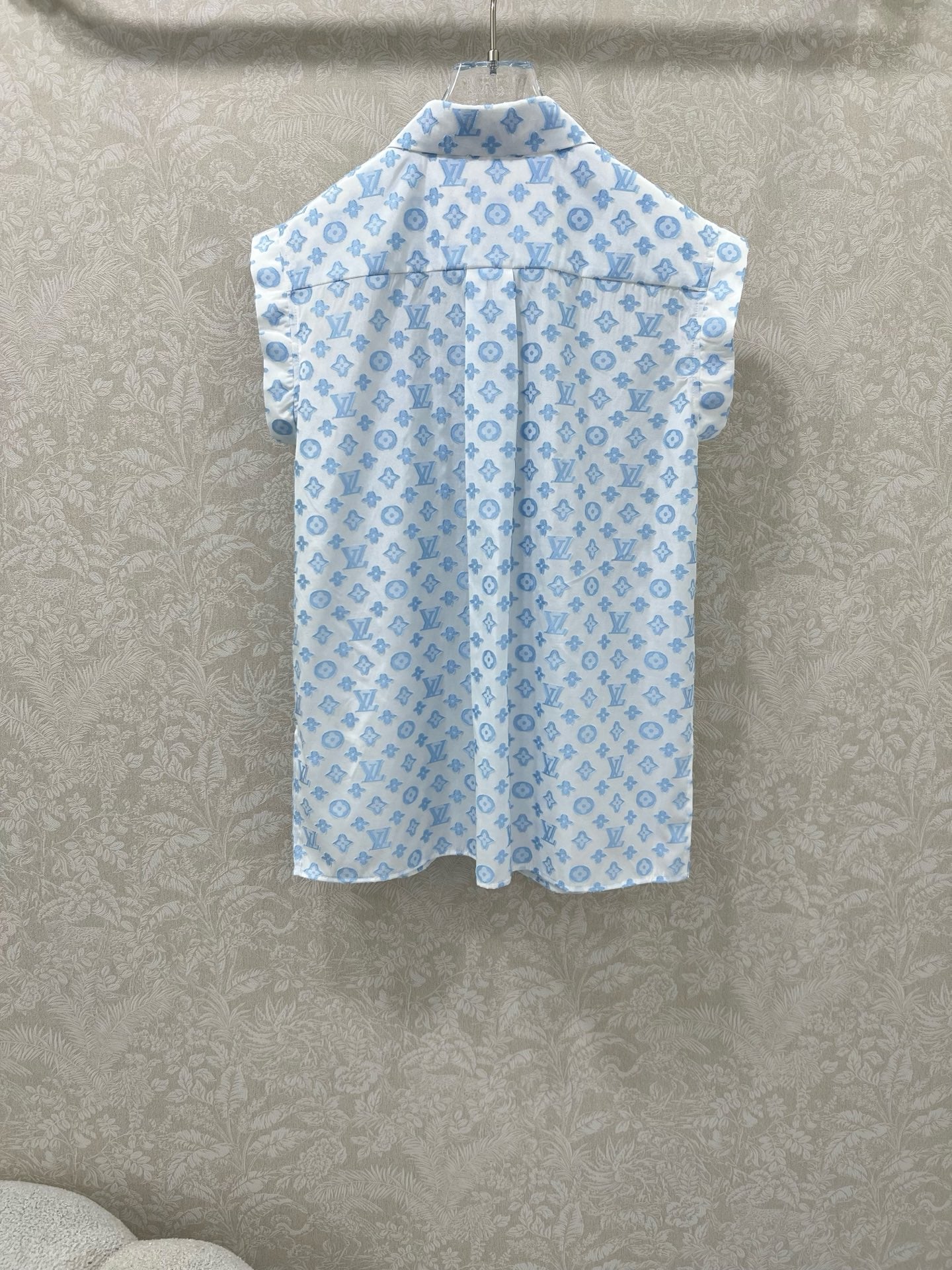 LV SLEEVELESS LOGO PRINT TOP 269949