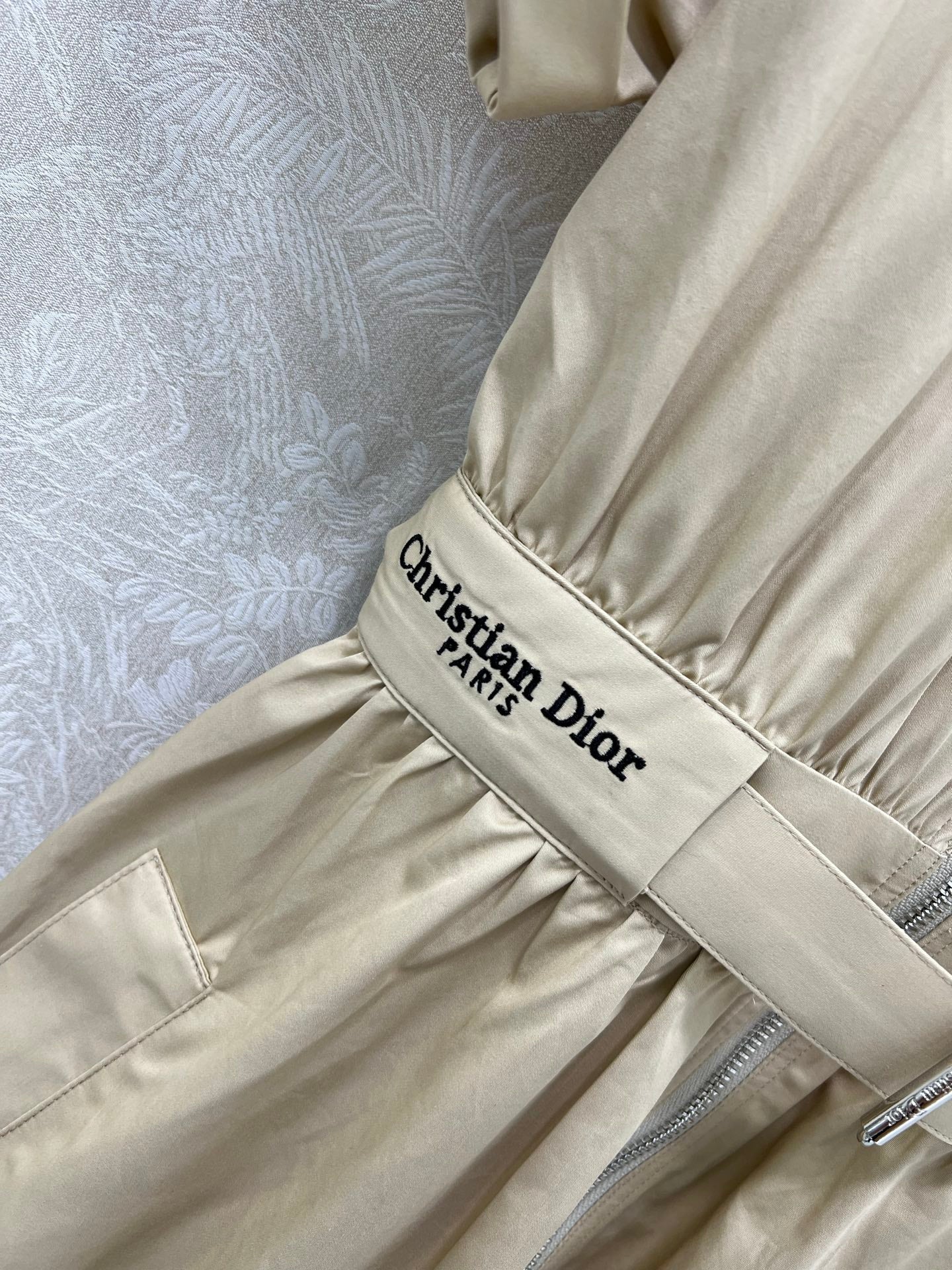 DIOR SHORT-SLEEVE DRESS WITH COLLAR 269973