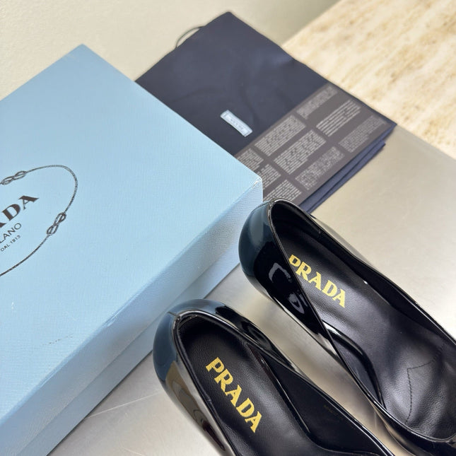 PRADA 26S POINTED TOE PUMPS 75MM IN BLACK PATENT CALFSKIN