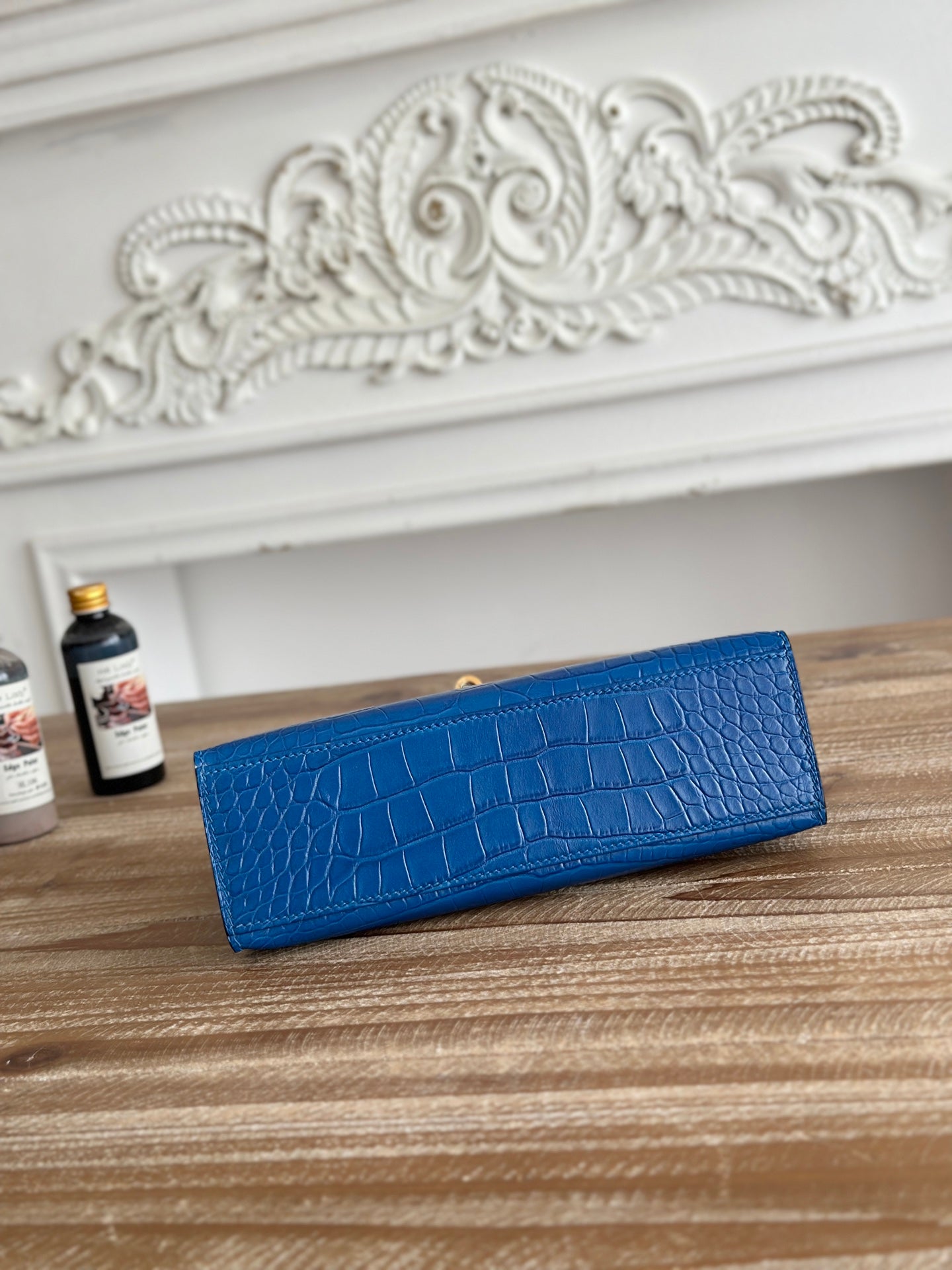 HM 26S KELLY MINI 22CM IN DARK BLUE CROC EMBOSSED CALFSKIN GOLD KELLY BUCKLE