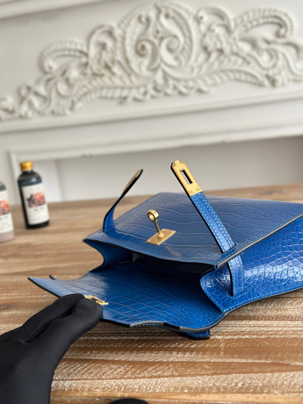 HM 26S KELLY MINI 22CM IN DARK BLUE CROC EMBOSSED CALFSKIN GOLD KELLY BUCKLE