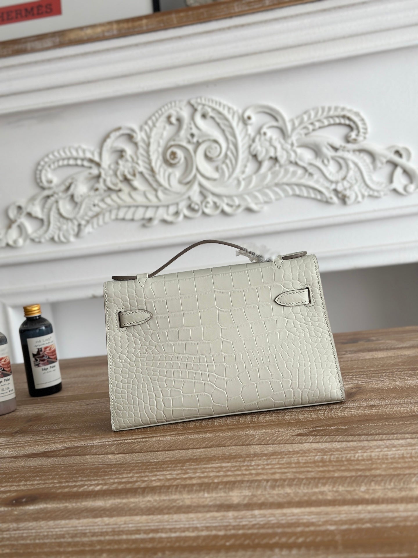 HM 26S KELLY MINI 22CM IN MILKY WHITE CROC EMBOSSED CALFSKIN GOLD KELLY BUCKLE