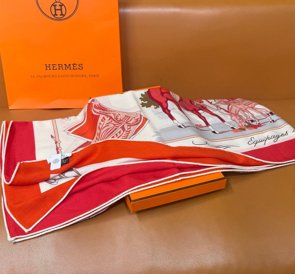 HERMES 26S SCARF 140 IN CASHMERE AND SILK 305962