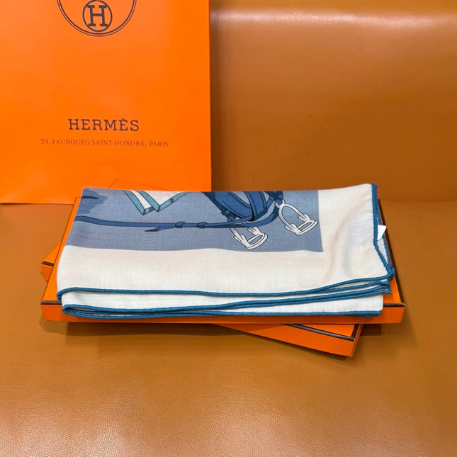 HERMES 26S SCARF 140 IN CASHMERE AND SILK 305967
