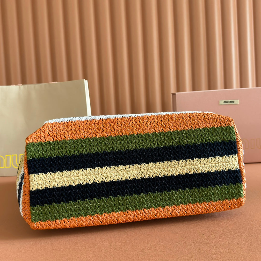 MIUMIU 26S TOTE BAG 40 IN MULTICOLOR WOVEN RAFFIA