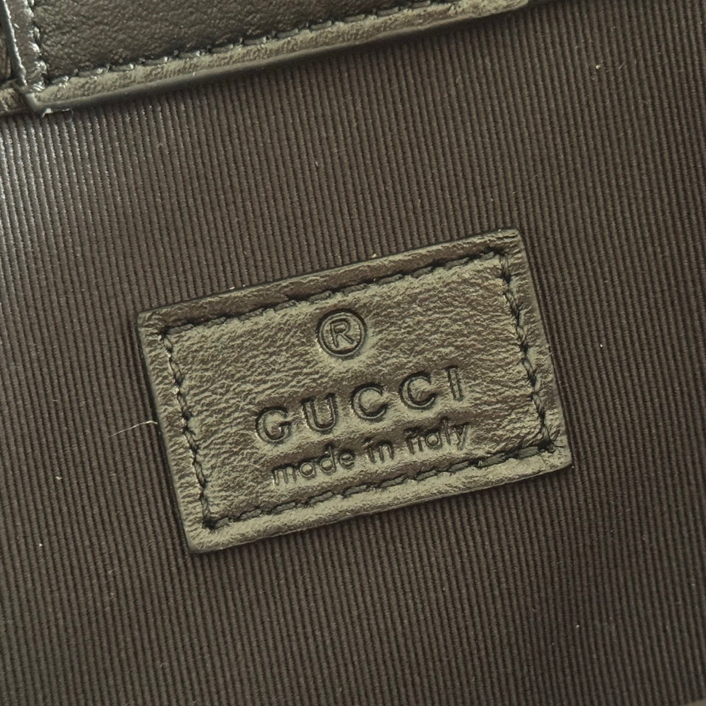 GUCCI 26S GG MARMONT TOTE BAG 17 IN BLACK CALFSKIN