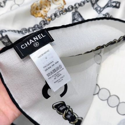 CHANEL 25S SCARF 140 CM IN CASHMERE SILK 943929