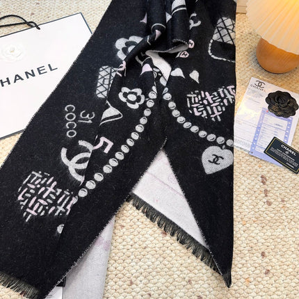 CHANEL 25S SCARF 203 CM IN CASHMERE 943933