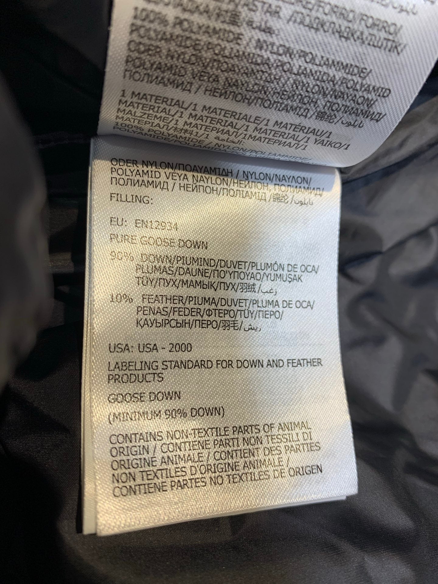 MONCLER 25S DOWN JACKET 371