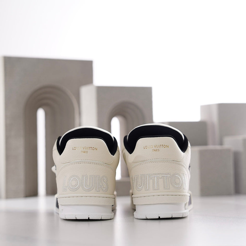 LV TRAINER SNEAKER WHITE CALFSKIN MIX BLACK SUEDE