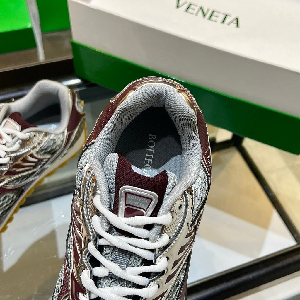 BOTTEGA VENETA 26S ORBIT SNEAKERS IN SILVER AND DARK RED TECHNICAL MESH
