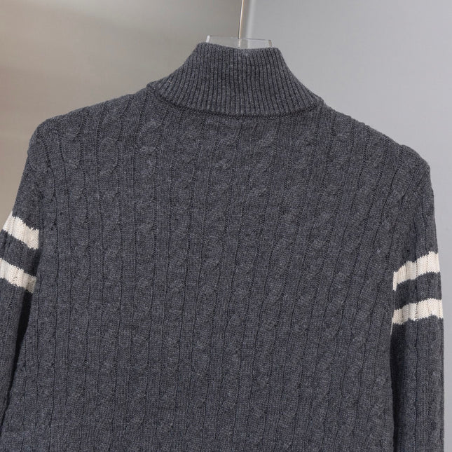 MONCLER PUFER JACKET IN GREY STYLE 11