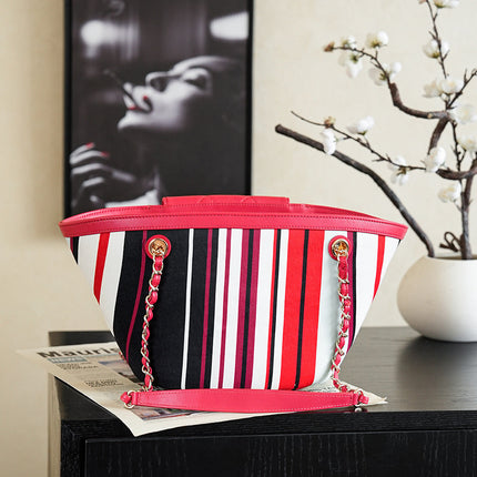 CHANEL 26S TOTE BAG 41 IN RED MULTICOLOR CANVAS AND CALFSKIN GOLD HARDWARE