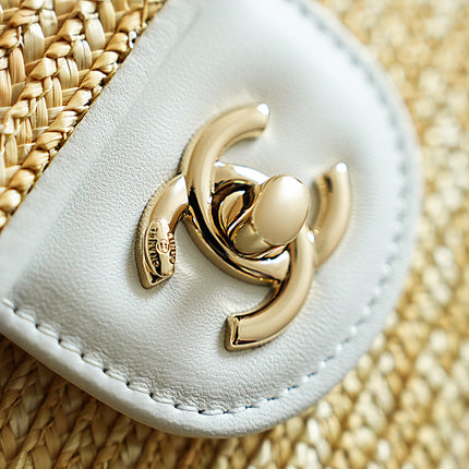 CHANEL 26S CLASSIC FLAP MEDIUM 23 IN NATURAL RAFFIA AND WHITE CALFSKIN GOLD HARDWARE