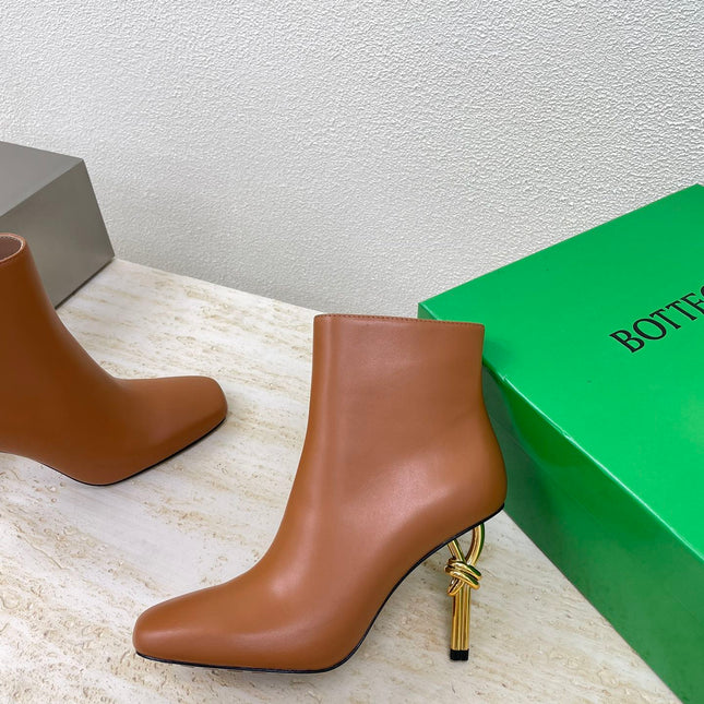 KNOT ANKLE BOOT IN BRONZE BROWN CALFSKIN WITH GOLD METAL HEEL 9 CM